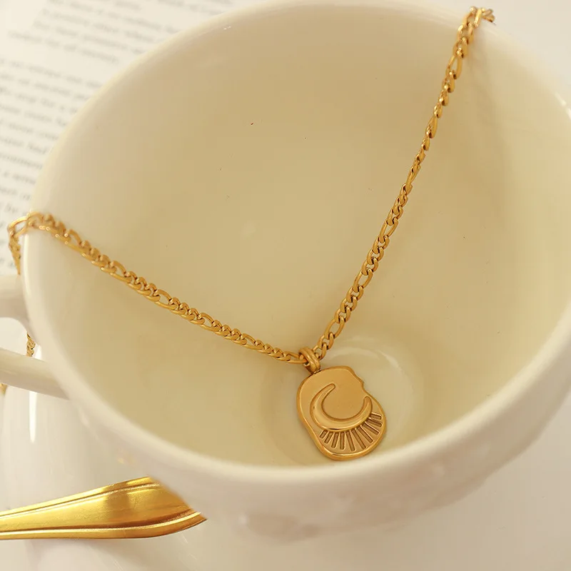 Joolim Jewelry 18K Gold Plated Vintage Sun Moon Burst Relief Oval Pendant Necklace Stainless Steel Jewelry Wholesale
