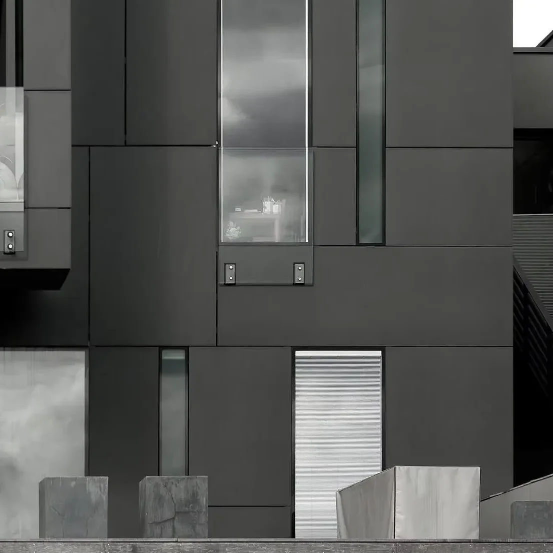 China OCM High Quality Grey Fiber Cement Boards Home Office Building Exterior Siding Ceiling Cladding Outdoor Flat Sheet