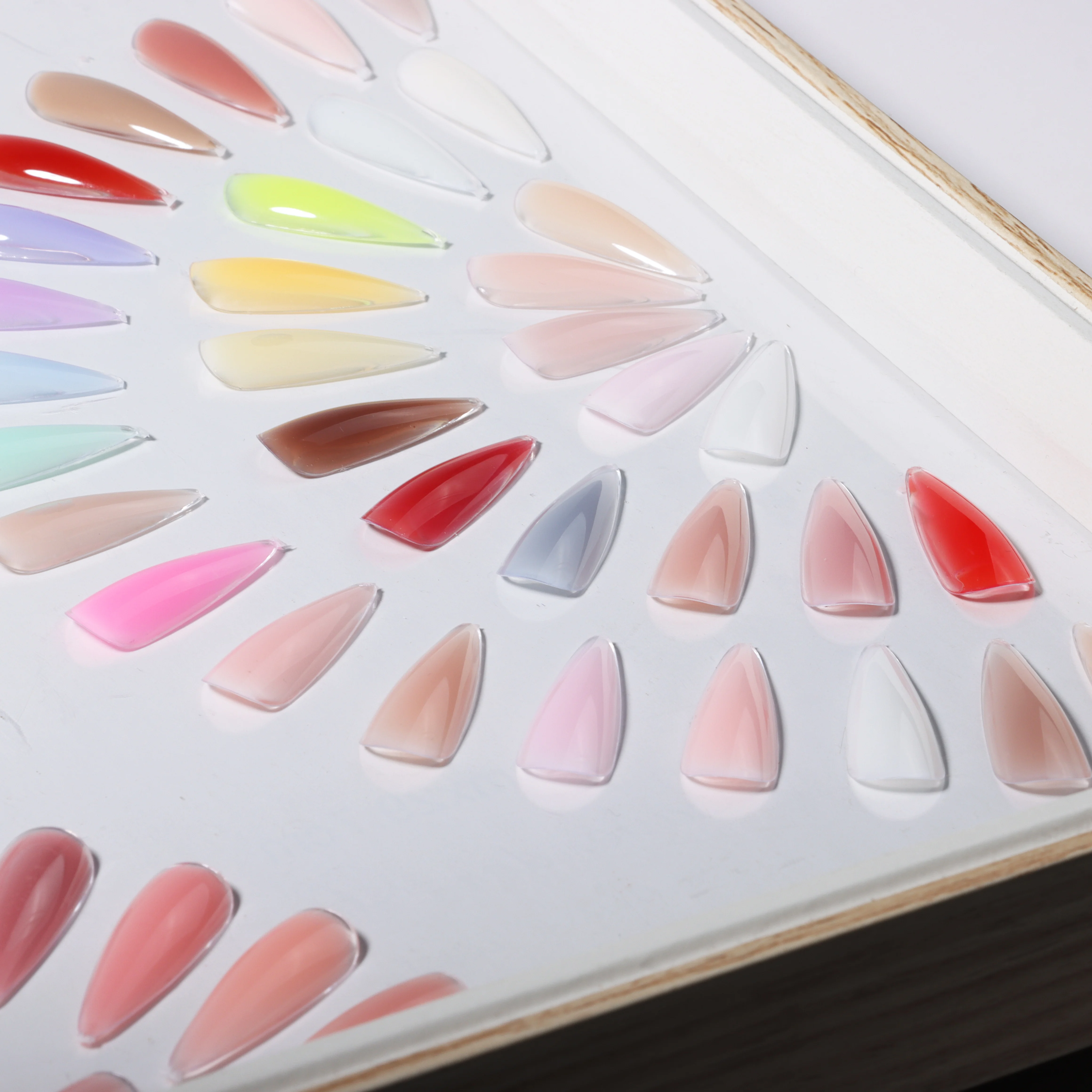 OEM Liquid Polygels In a Bottle Nail Polish UV Gel Wholesale 48 Color Private Label Gel Nail Polish