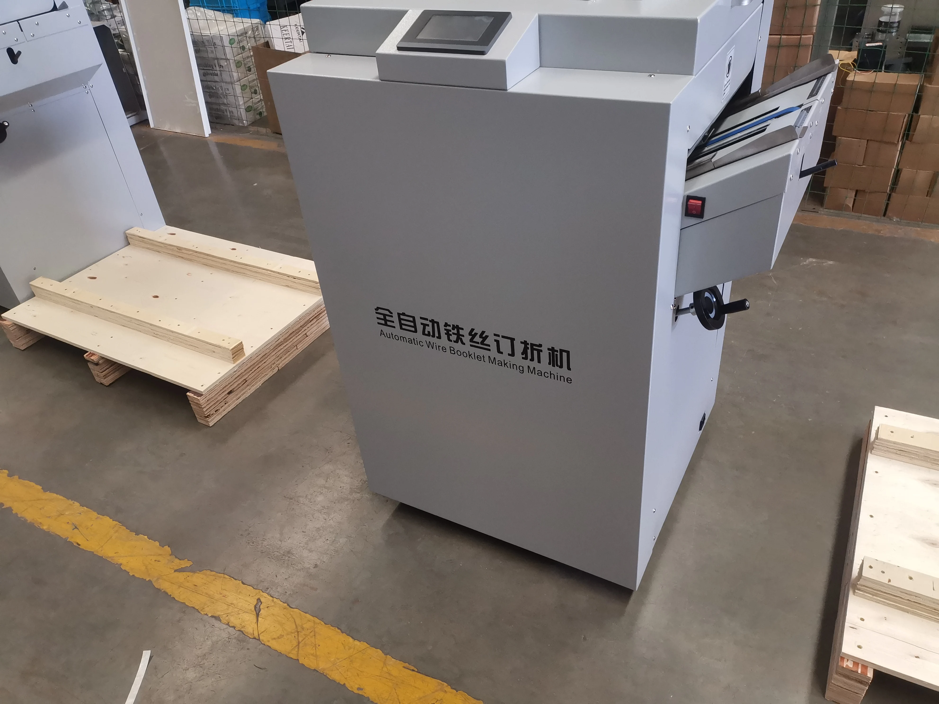 Fully automatic binding thickness stitching paper stapler electric Electric Wire Stapler Machine