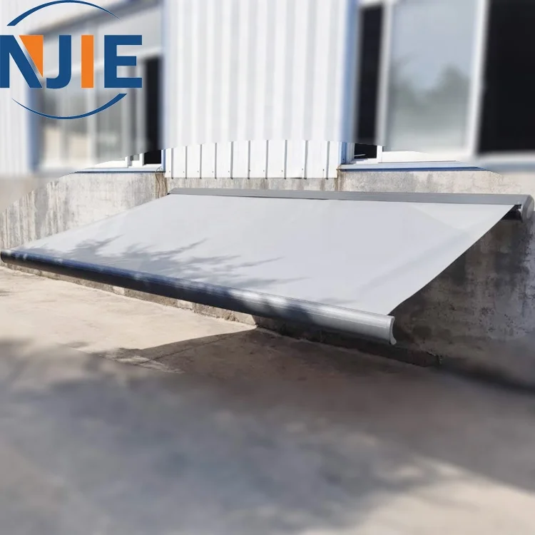 
High Quality Folding Arm Electric Full Cassette Motorized Balcony Retractable Awning/Awning Manufacturer 