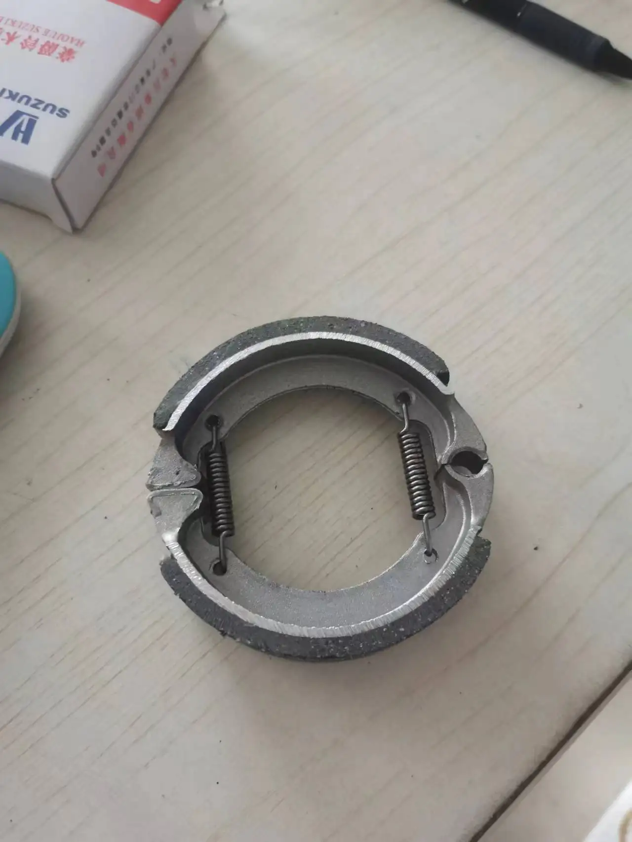 SAM Cg125 150g Hard Leather Fast Delivery Less Moq Best Price Customized Package Factory Direct Sale Motorcycle Brake ShoePopula