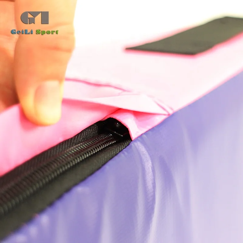 triangle cheese shape incline wedge tumbling mats with two handles