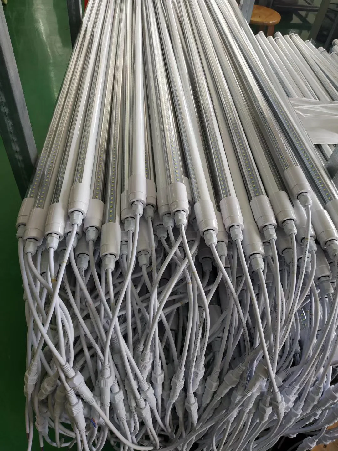 
Wholesale High Quality Lamps 2feet 3feet 4feet G5 Base 9w 12w 14w 18w 22w 24w Watt Glass Led Tube T5 Tube Light Lamp 