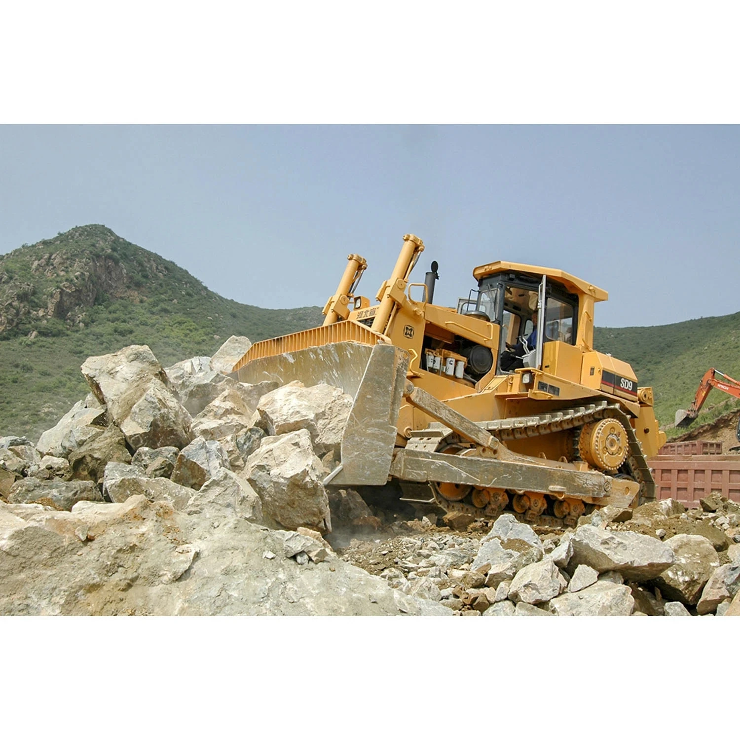 12 Month After-Sales Service Hbxg SD8n High Drive Bulldozer 320HP Xuanhua crawler bulldozer