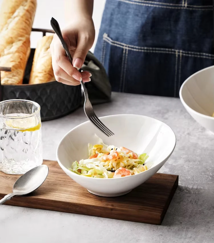 Wholesale Custom Decor New Design Simple Household Yogurt Shaped Slanted Boat Shape White Pasta Ceramic Fruit Salad Bowl