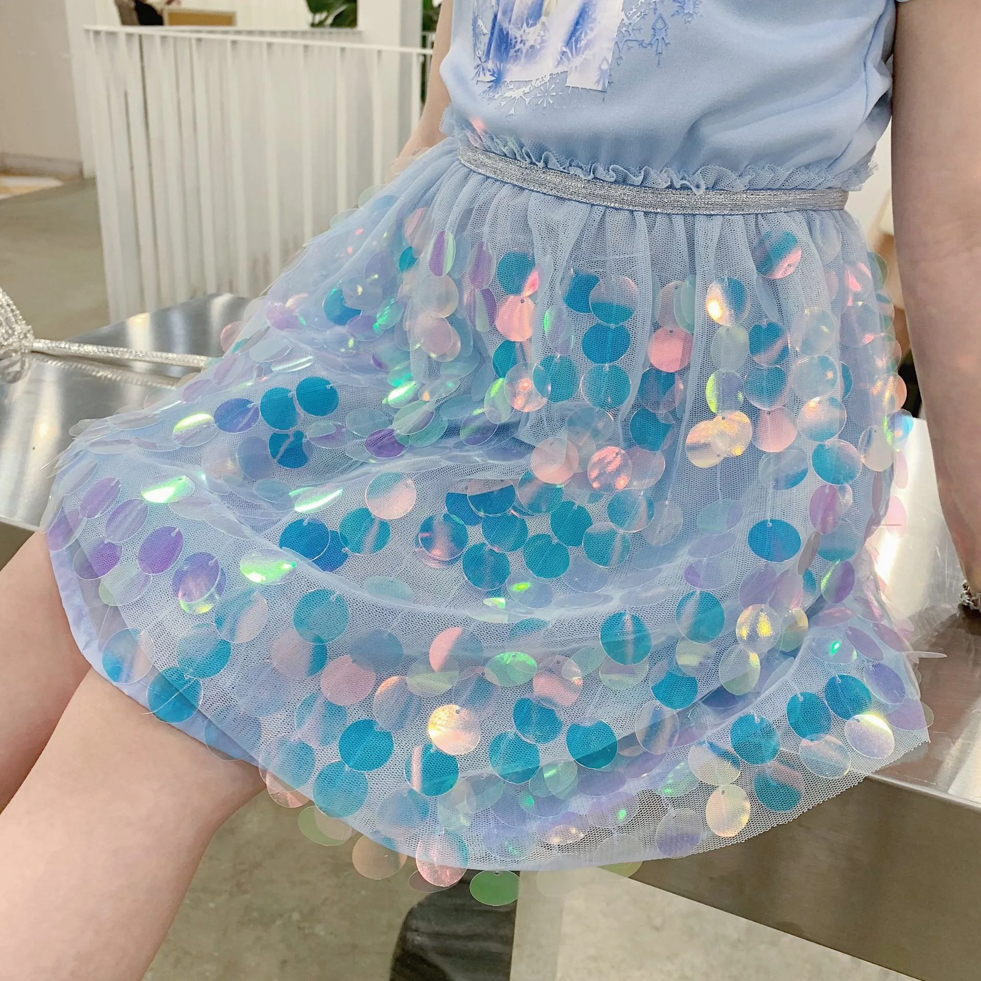 
Fashion Snow Queen Sequin Girls Dresses Elsa Anna Print Princess Dress Party Short Sleeve Dresses Birthday Gifts Kids Clothes 