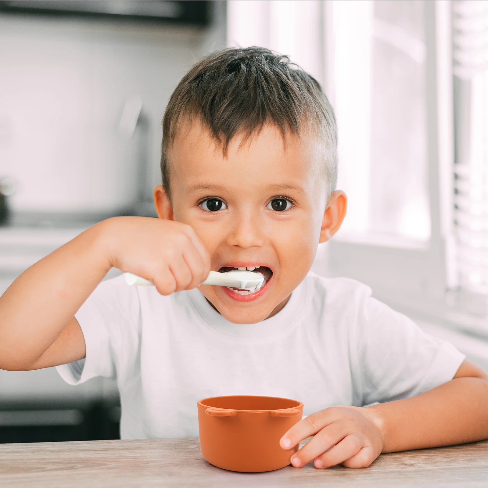 Wholesale High Quality Silicone Kids Spoon Baby Training Tableware Spoon Kids Feeding Soft Spoon Set Silicone