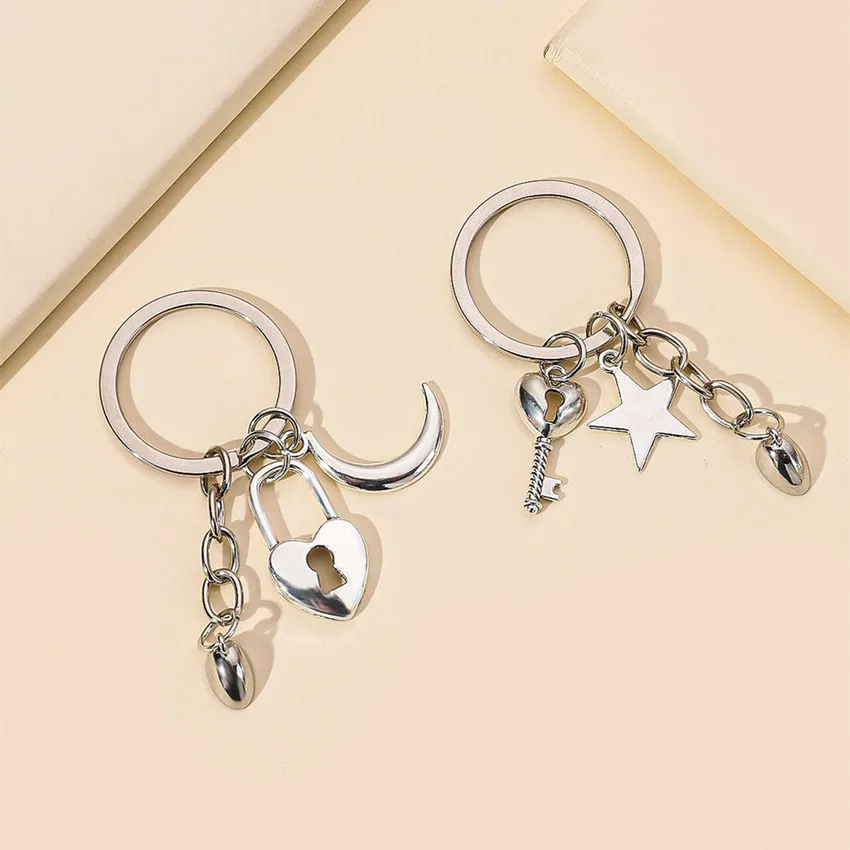New trend Lovers keychains Star Moon Lock Couple Gift Keychain for Event Promotion