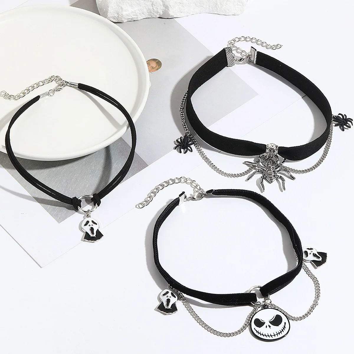 Gothic Halloween Female Unisex Punk Style Accessories Dark Bat Ghost Skull Pendant Necklace Pumpkin Spider Anniversary Occasions