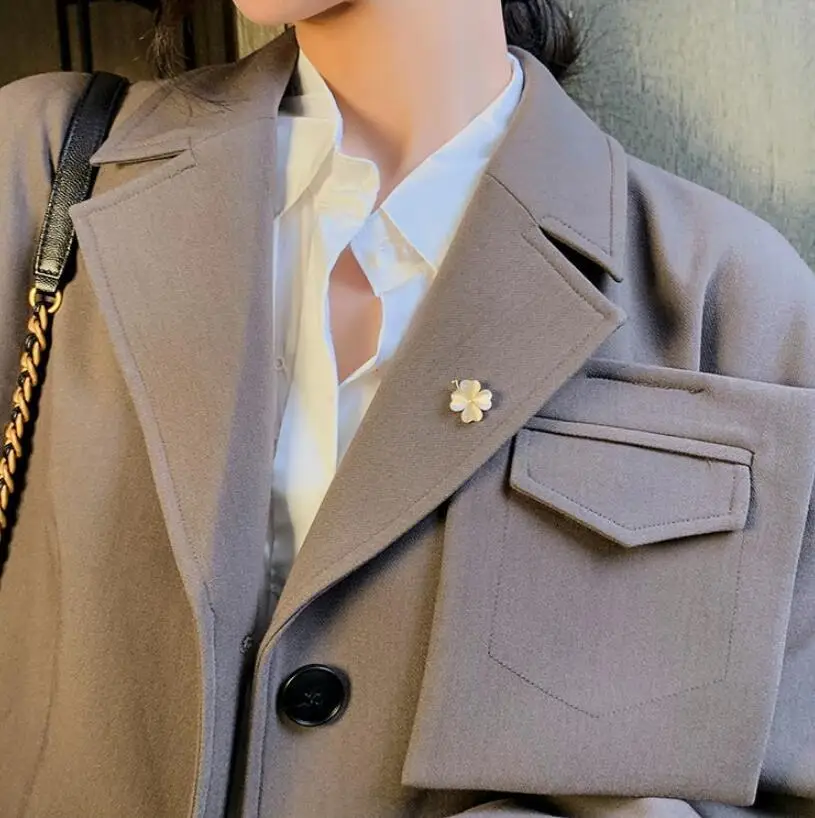 Hot Sale Fashion Girls Custom Pearl Crystal Flower Brooches Women For Wedding Bridal Party Brooch Pins