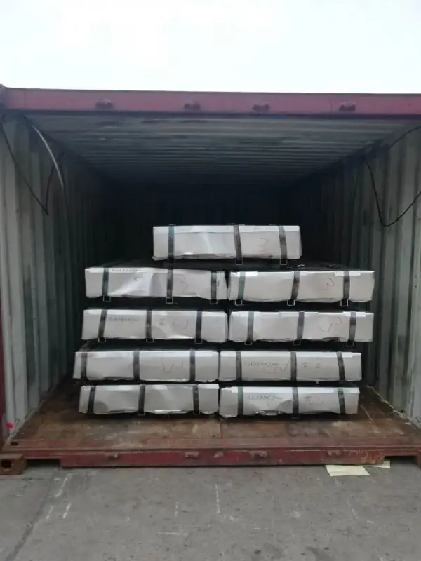 FROST & SALT SPRAY RESISTANT WATER PROOF COATING LIGHT WEIGHT CONCRETE ROOF TILES