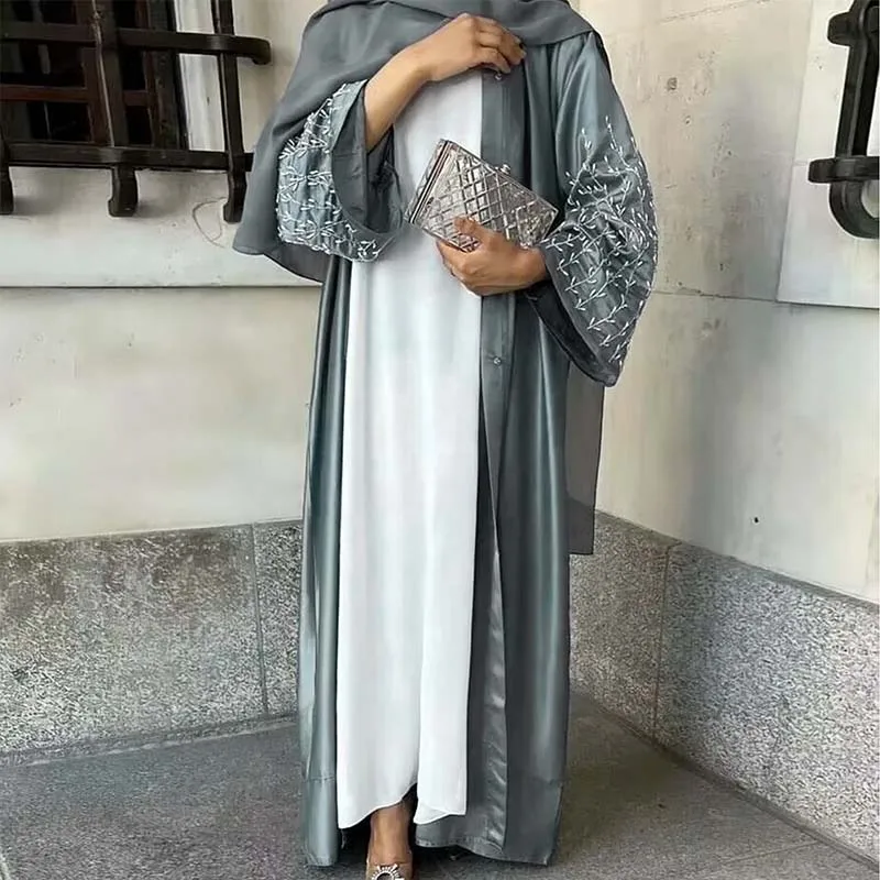 Wholesale 2024 New Style Manufacturer Turkey Modest Dubai Abaya Luxury Abaya with Handmade Beads Women Muslim Dress