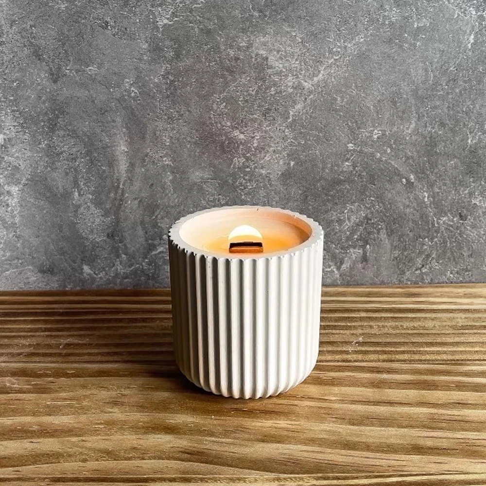 Uobobo Custom 8OZ Hand Made Cement Soy Wax Scented Candle Jar Fragrance Candle Container Holder