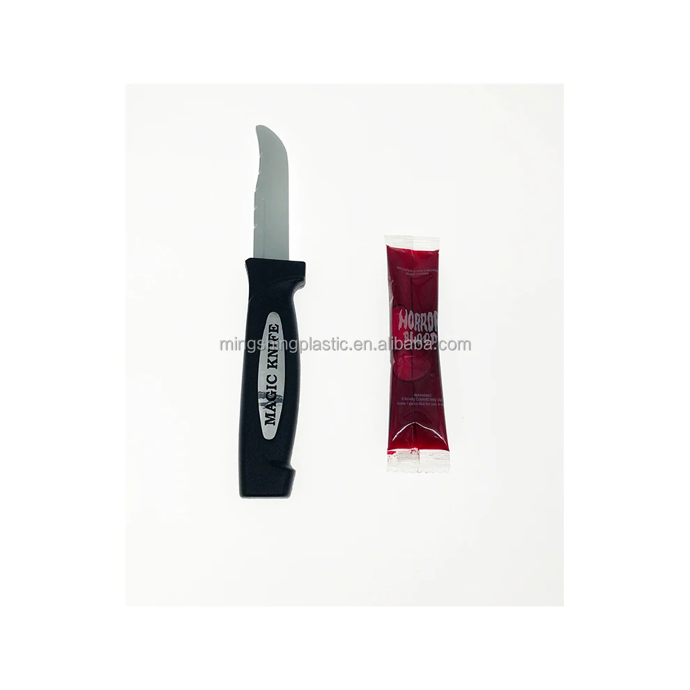 Top Seller Fun Tricks EN71 BSCI Novelty Jokes Gag Gift Toy Gift Set Magic Knife With Horror Blood