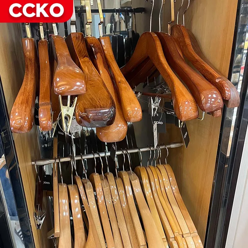 Custom Hotel Metal Hook Baby Adults Anti-Theft Wooden Hangers For Clothes Hangers For Clothing Store For Suit Skirts Pants Jean