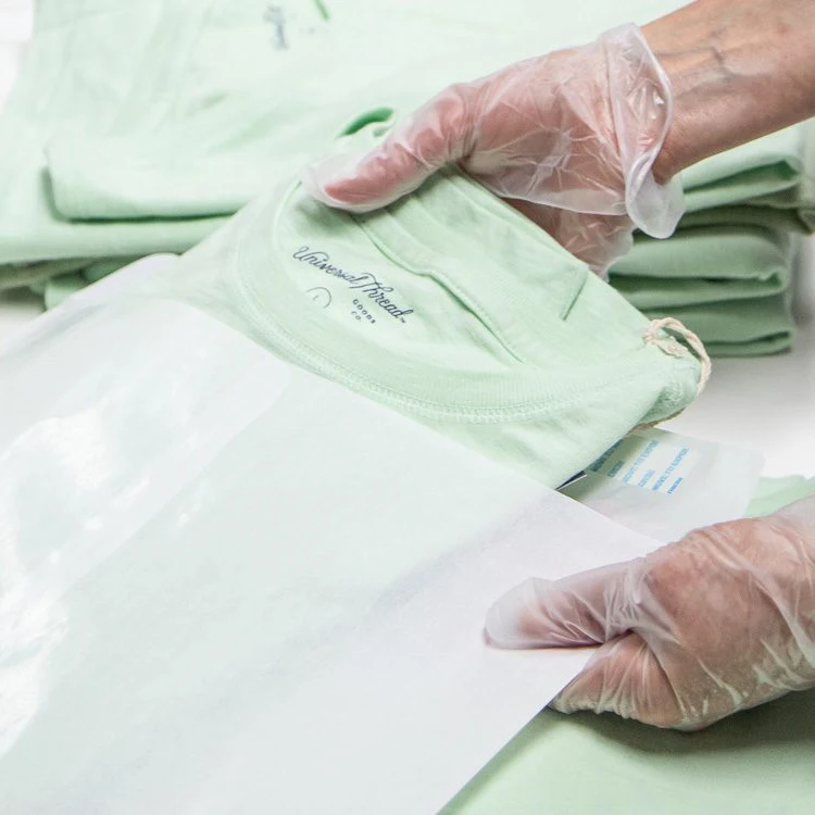 Custom Recyclable Self Adhesive Mailing Shipping Packaging Printed Glassine Wax Paper Envelope Bags For Clothing