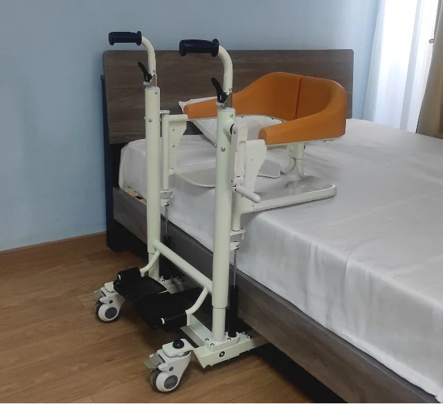 Manual Transfer Chair Rehabilitation Movable Nursing Adjustable Control Manual Patient commode Chair for elderly
