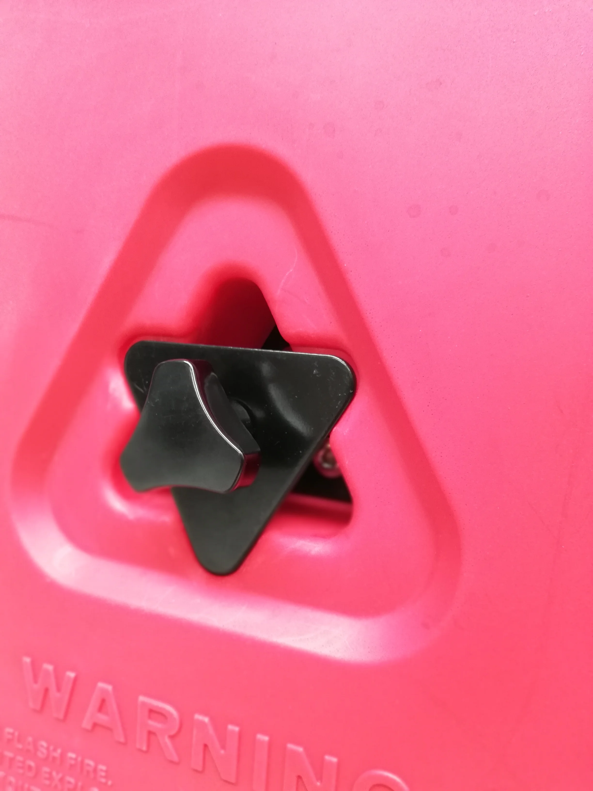 JFC-80001 New design 1 Gasoline Plastic 4x4 fuel jerry can Petrol tank