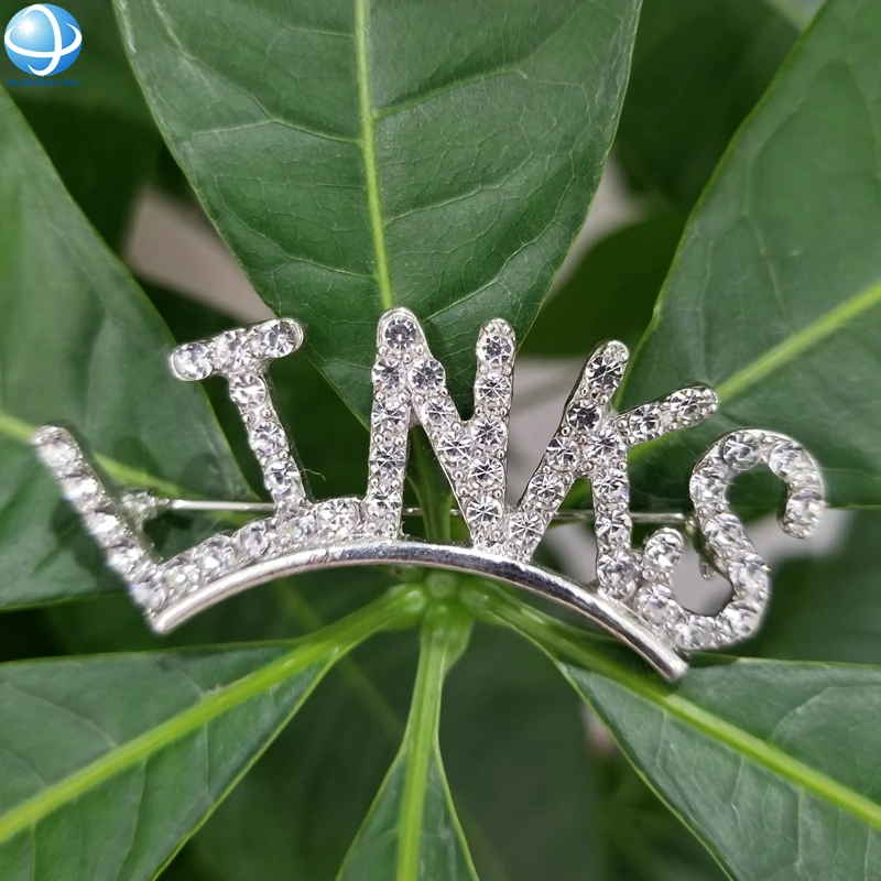 Custom Logo Metal Alloy Green Rhinestone Greek Letters 1946 The Links Brooch Sorority Lapel Pin Jewelry Fraternity Gift