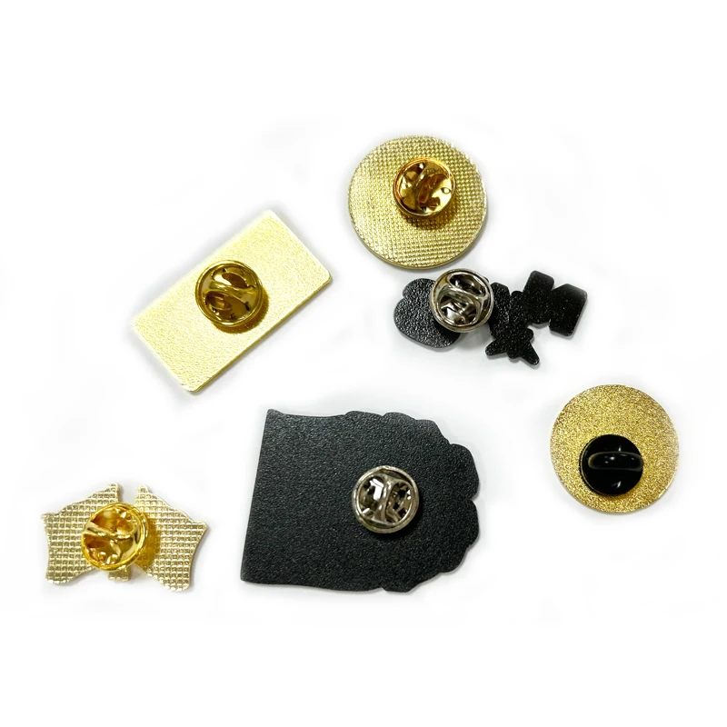 Wholesale smile face soccer brooches and butterfly enamel metal button pins manufacturer for clothes