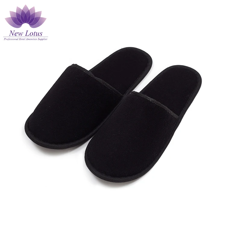 OEM Custom Logo Personalized Wholesale Luxury Cheap Black Washable Hotel Room Spa Guest Disposable Slippers