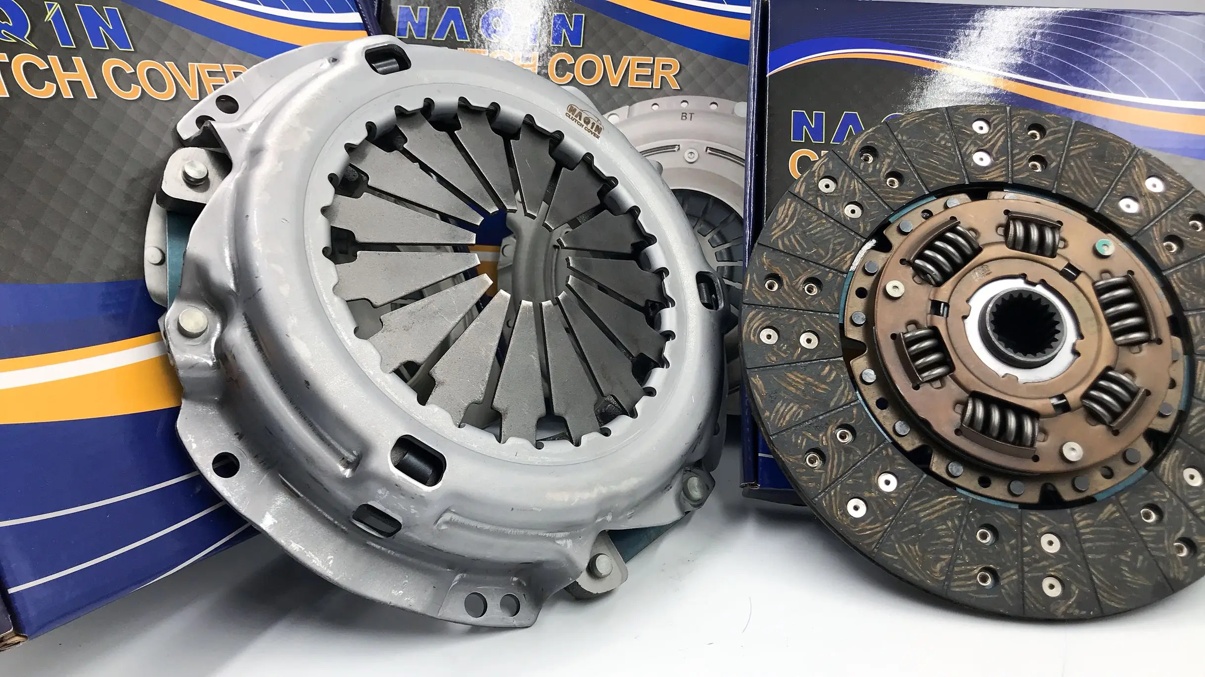 Диск сцепления автомобиля OEM 1-31240-208-0 диск для