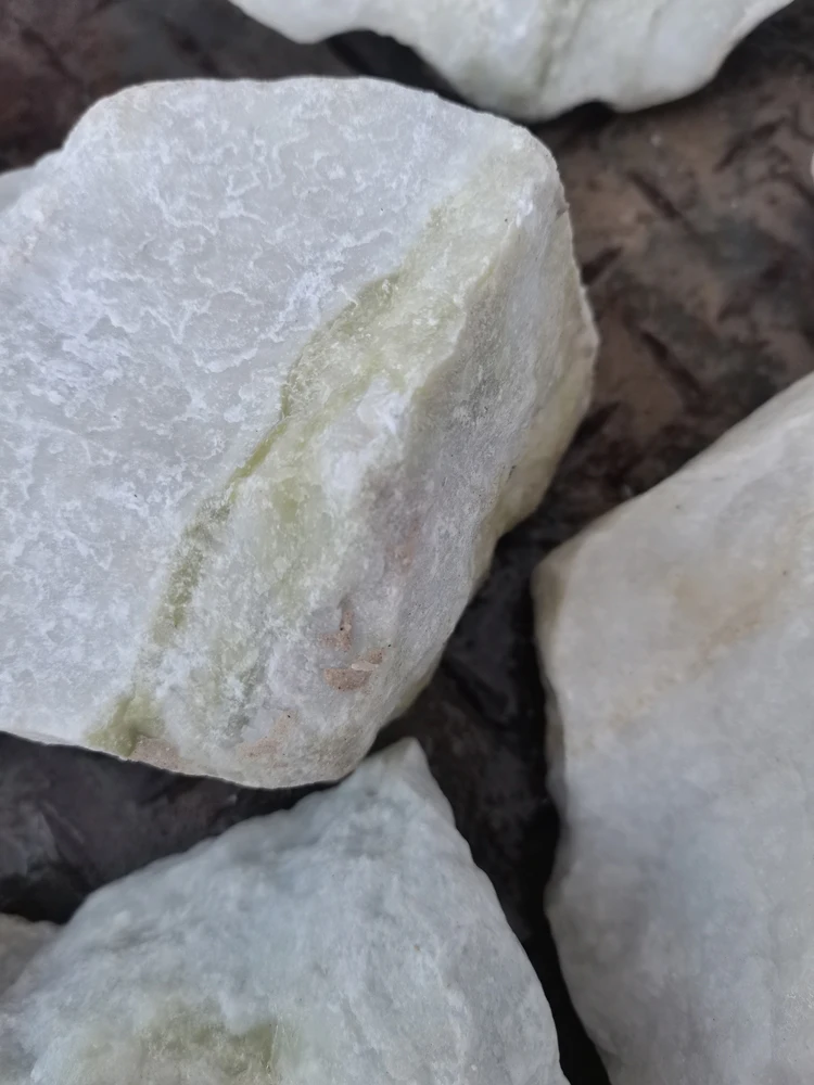 white No.19 large size  80-300mm natural stone rocks for waterfall landscape and decorate the garden