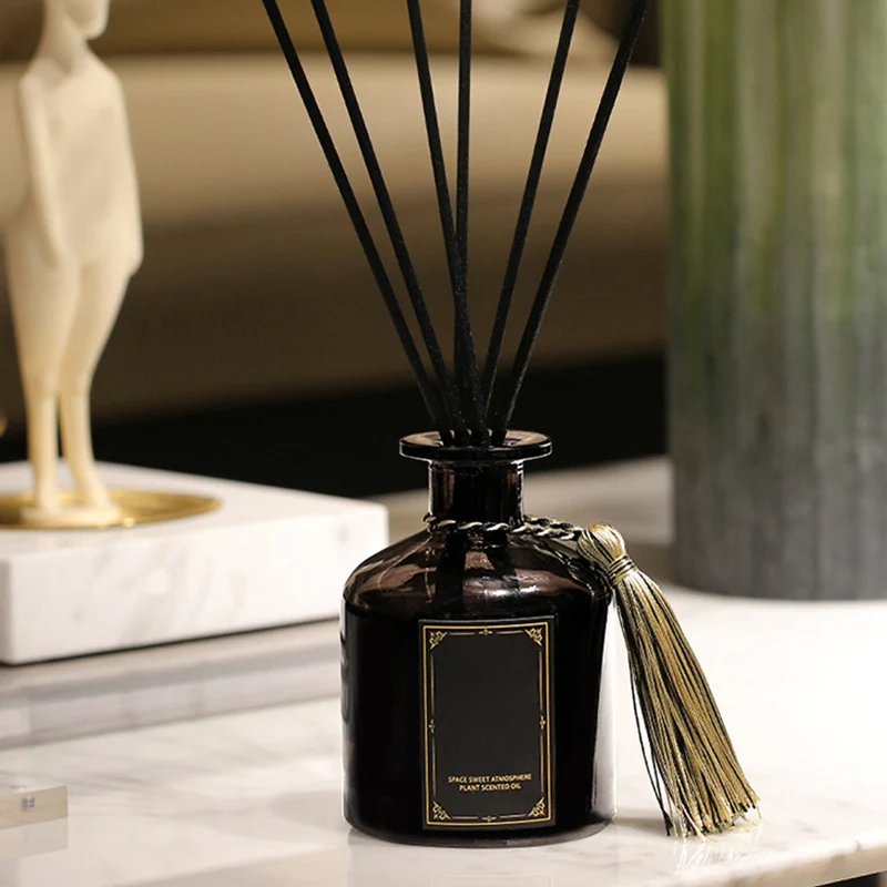DGC Private Label 50ML Home Decor Classic Black Hotel Perfume Fragrance Natural Essential Oil Reed Diffuser With Aroma Stick