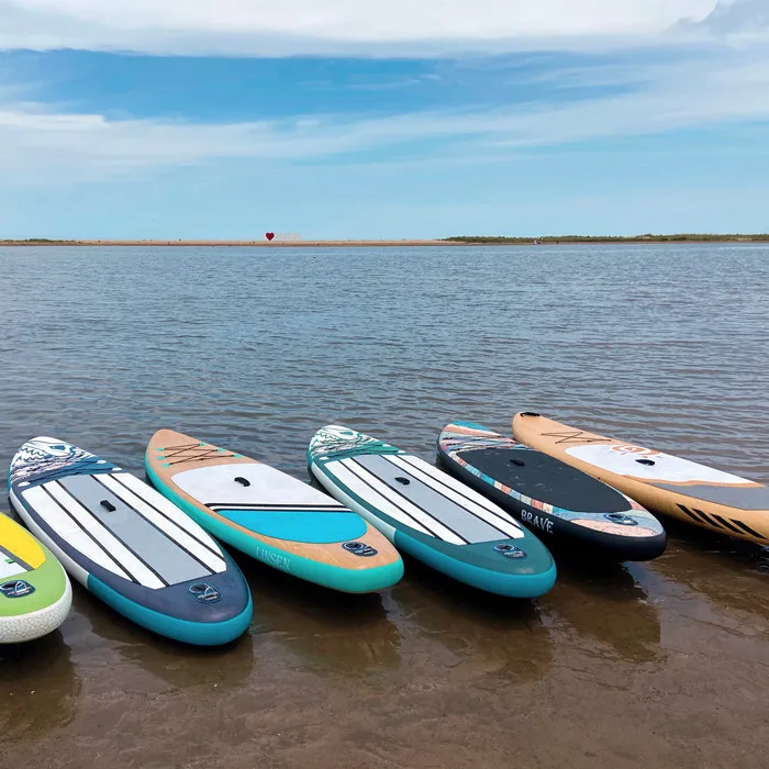 
Wood Skin Design Inflatable Paddle Board Stand Up Paddle Board ISUP Package 6 Inch Thick For Beginners And Experts 