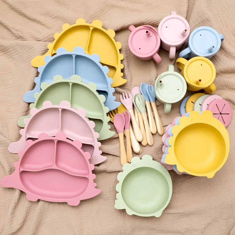 Dinosaur Silicone Children Plate Baby Plates Sets Baby Feeding Dish Suction Baby Silicone Tableware Plate Bowl With Spoon