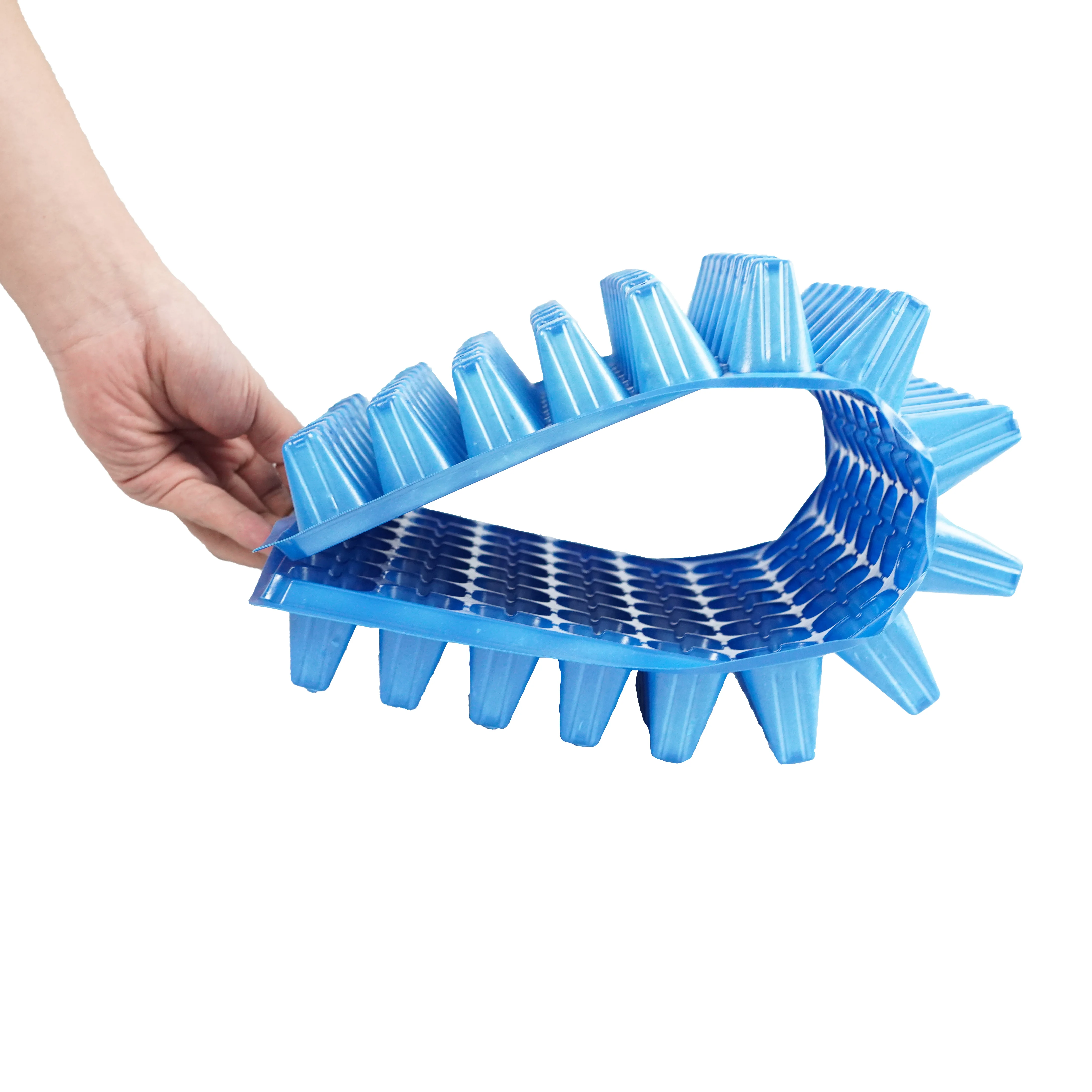 12 8nursery cells Factory Direct Produced High Quality Plastic Nursery germination Trays PET propagation tray Used Many Times