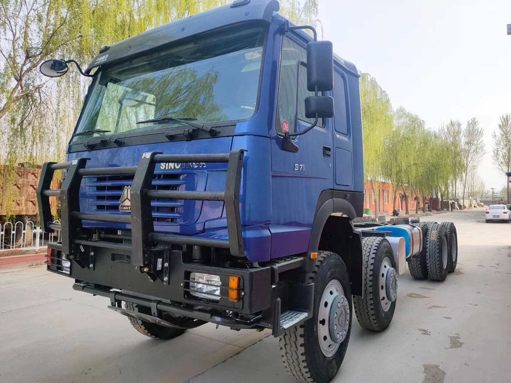 Used HOWO Truck 8X4/6X4 Sinotruk Tipper 12 Tires 12wheel 50-70 Tons mining Truck Used Dump Truck