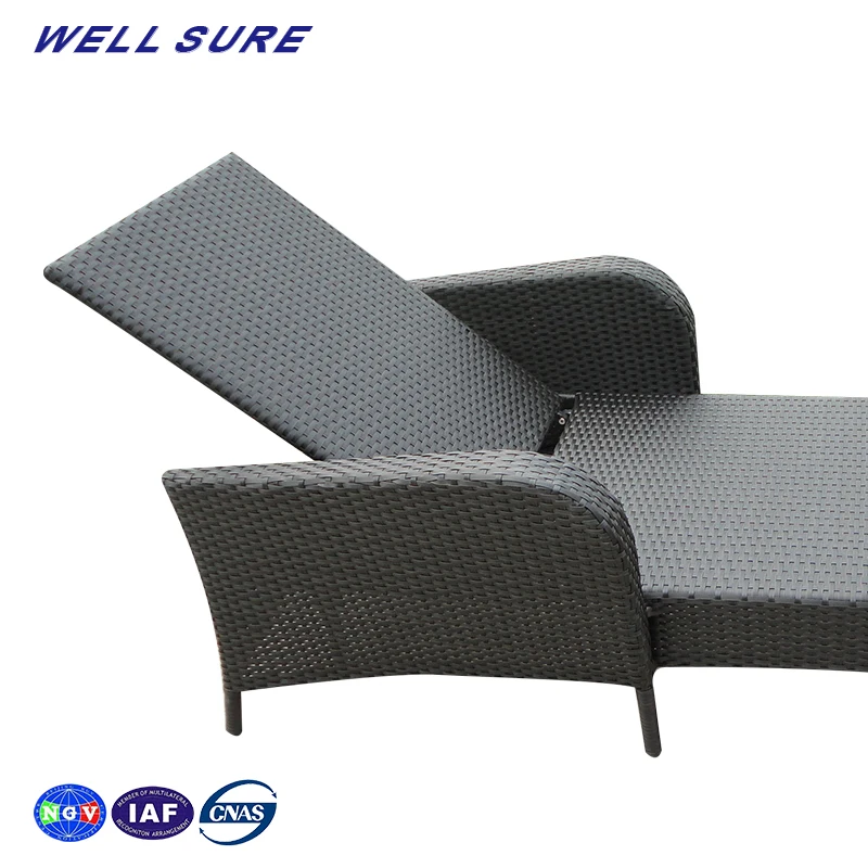 Cheap Outdoor Furniture Garden Beach Aluminium Sun Loungers Rattan Sun Bed Waterproof Swimming Pool Lounge Chair