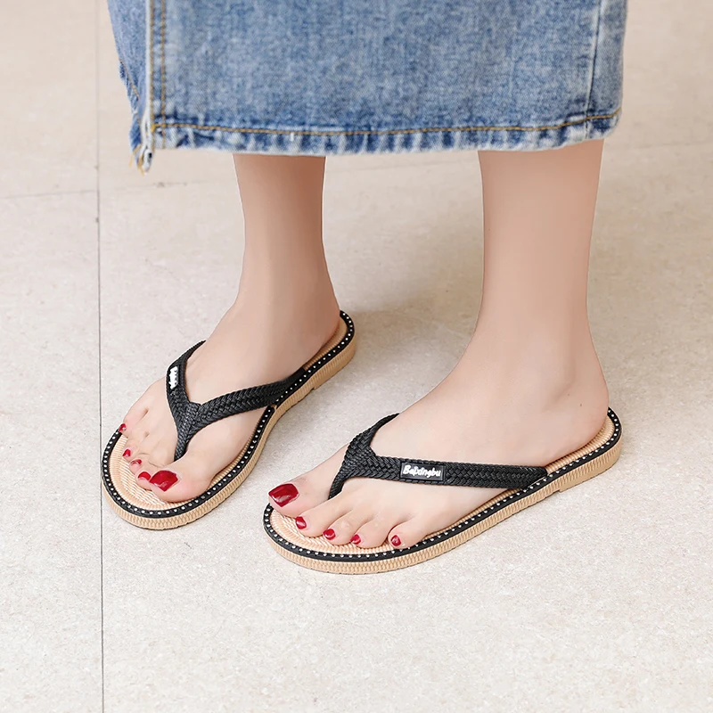 Young women flip-flops trend non-slip students wear high-end flat flip-flops casual web red PVC home bathroom slippers