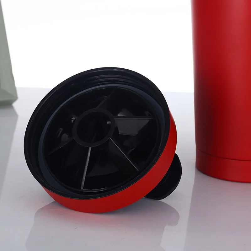 500ml/750ml Gym Sports Double Wall Stainless Steel Insulated Shaker Protein Mixing Shaker Water Bottle