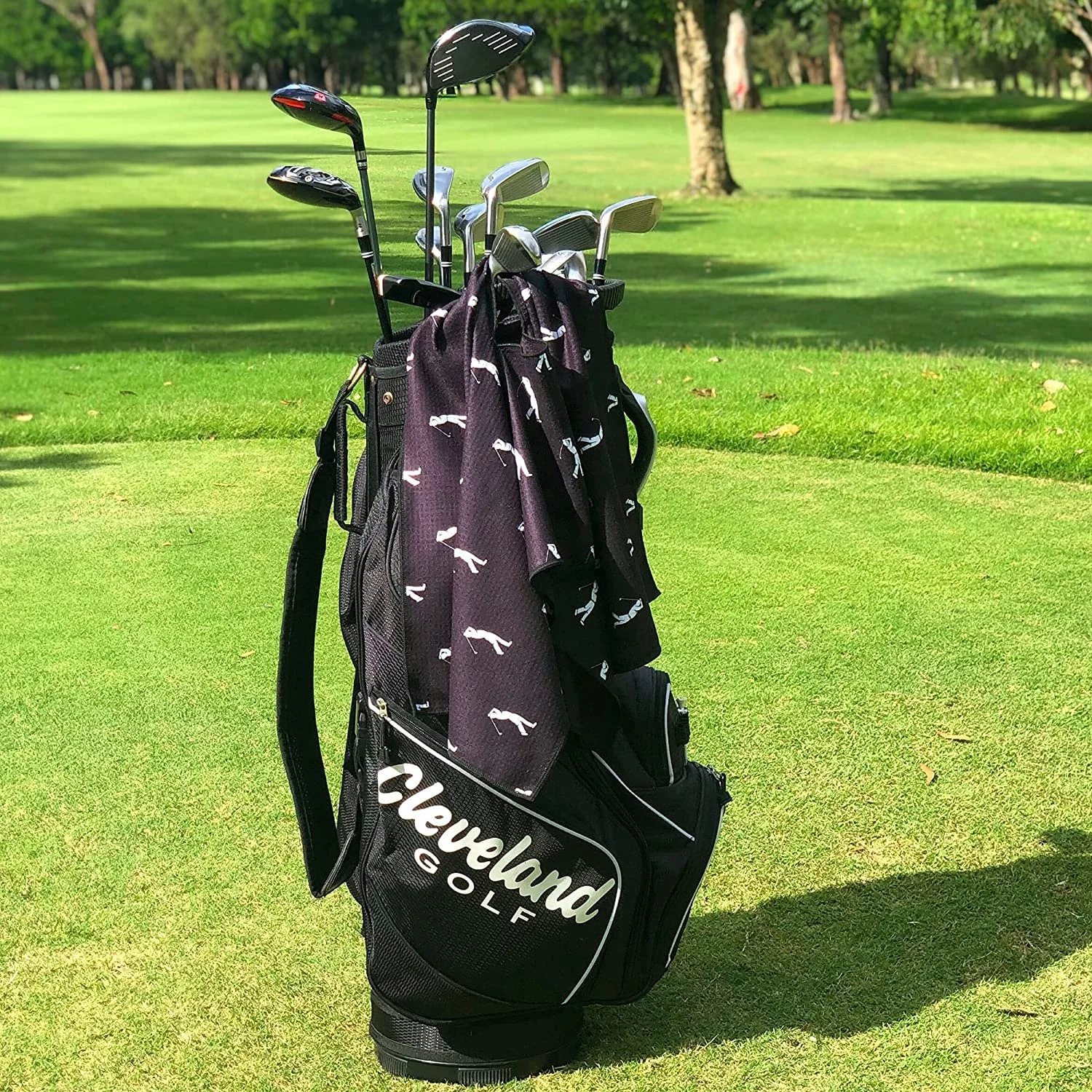 China Manufacture Custom Center Cut Microfiber Golf Towels for Sublimation Printing Waffle Weave Golf Towels Printed