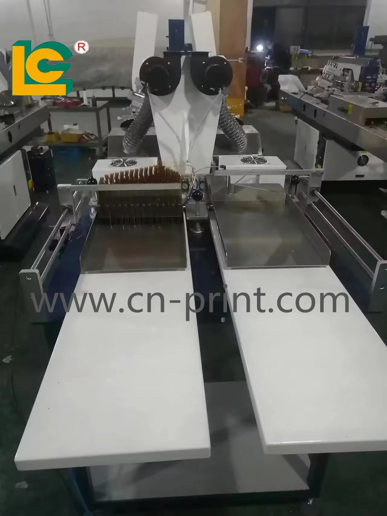 LC Brand Automatic 5ml 10ml Glass Vial Ampoule screen printing machine with LED UV drying system