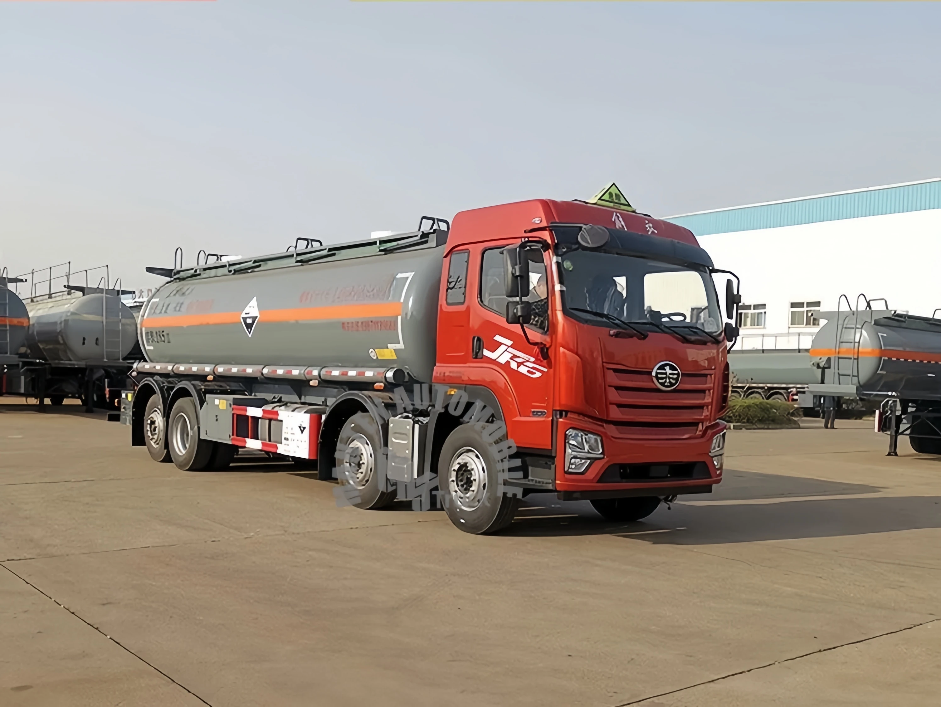 chemical tank truck5.jpg
