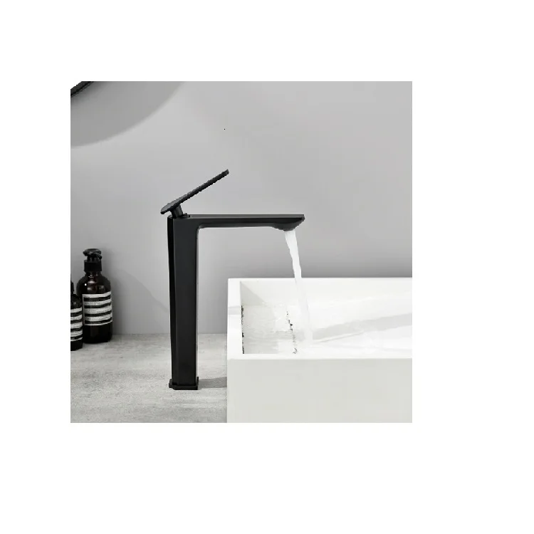 Top Selling Item Brass Modern Basin Faucet Deck Mounted Sanitary Ware Single Handle Hand Wash Basin Faucet