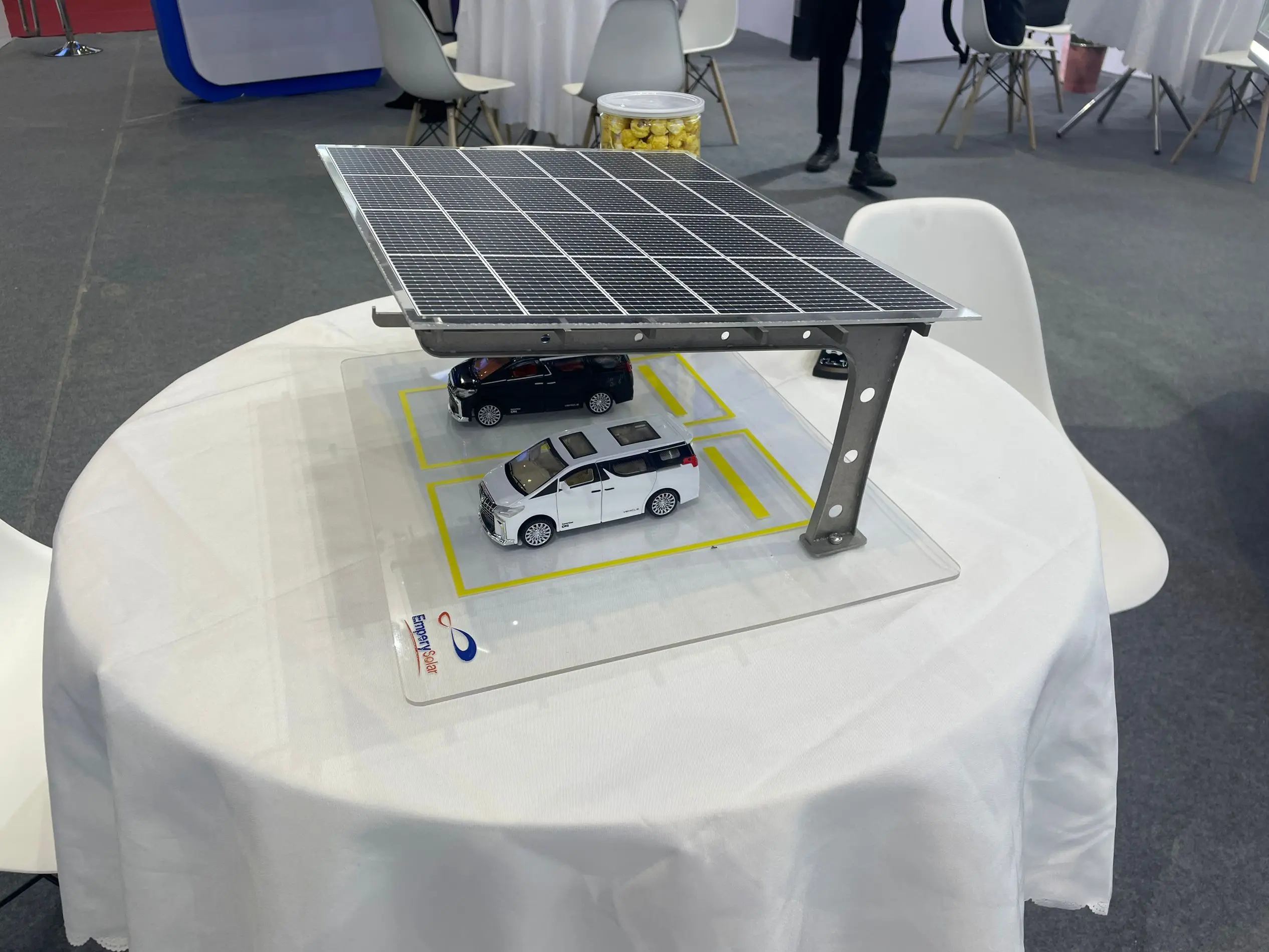 New Design Carbon Steel Solar Panel Mounting System parking car Waterproof Photovoltaic Steel Single Column Carport Solar Mount