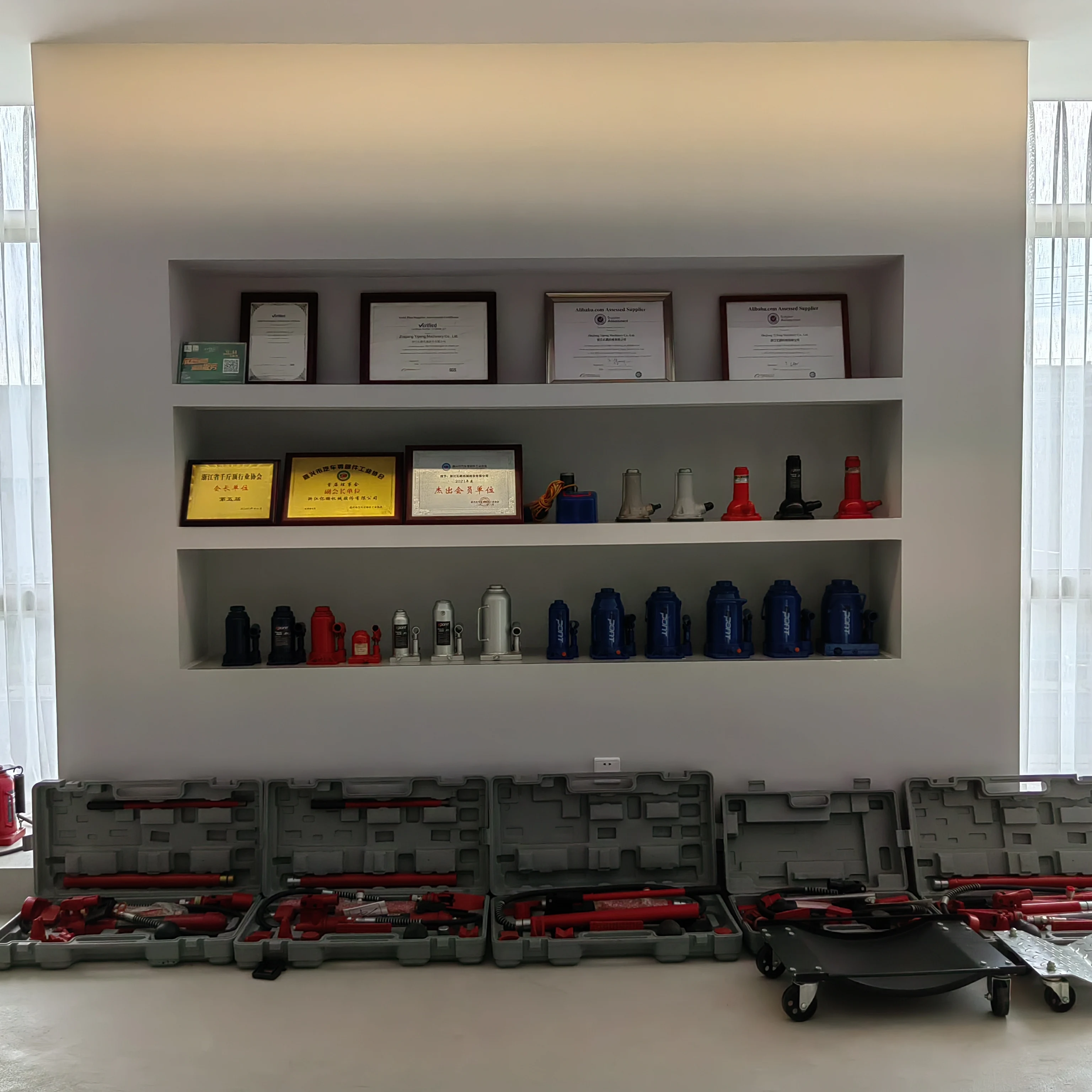 Cric Hydraulique 2TON 2.5TON 3TON Hydraulic Trolley Jack Automatic Car Lift Jack