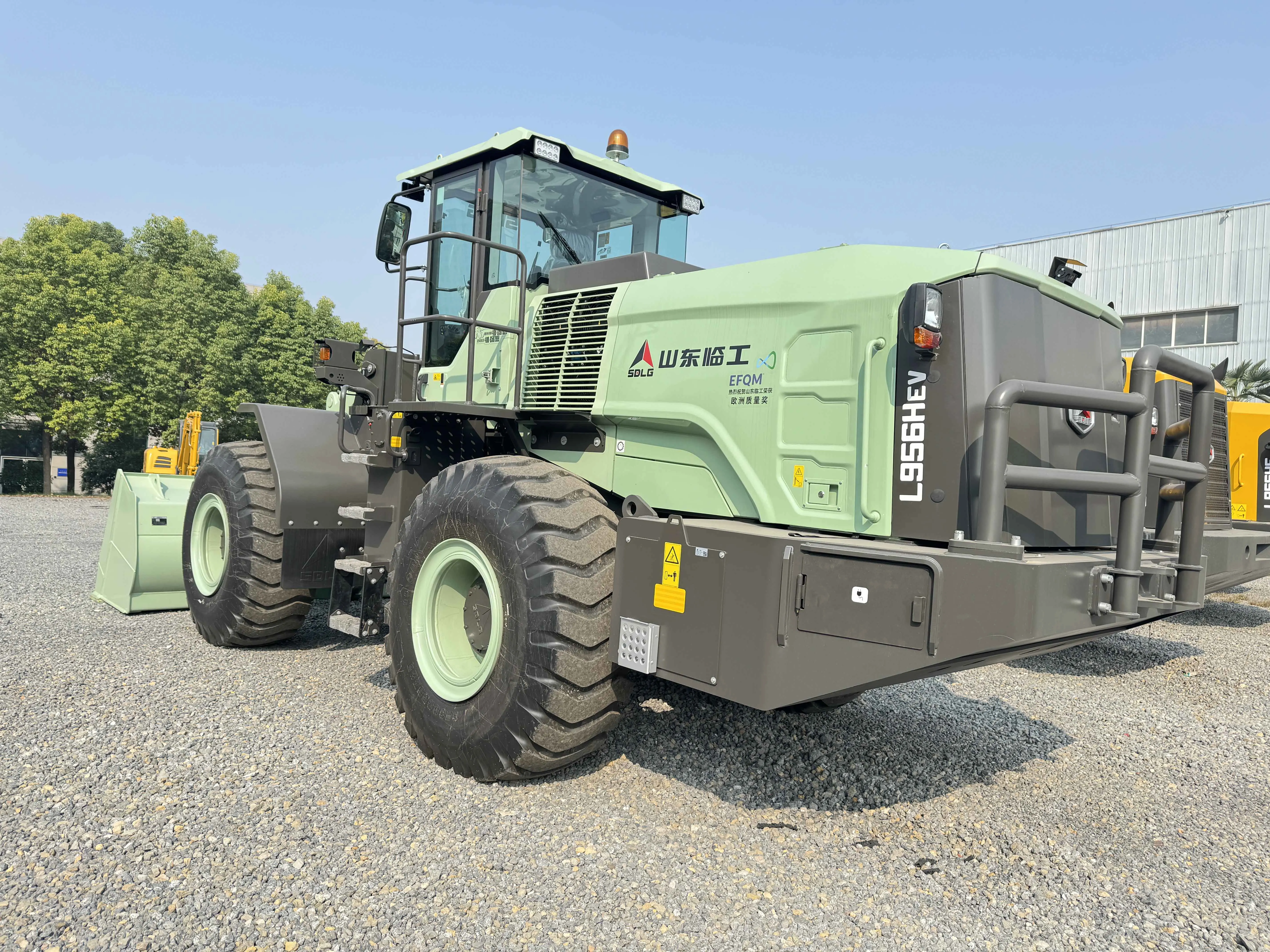 Подержанный высококачественный погрузчик SDLG L956HEV 5TON