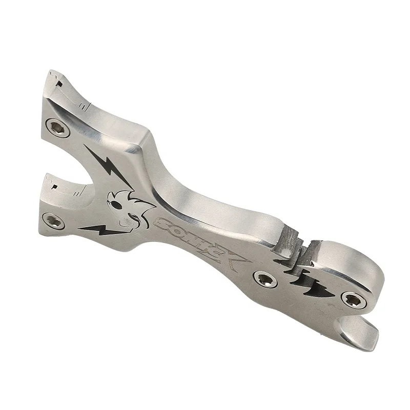 Shooting Slingshot catapult titanium alloy Chinese stainless steel rubber band Slingshot outdoor wholesale Slingshot Catapult