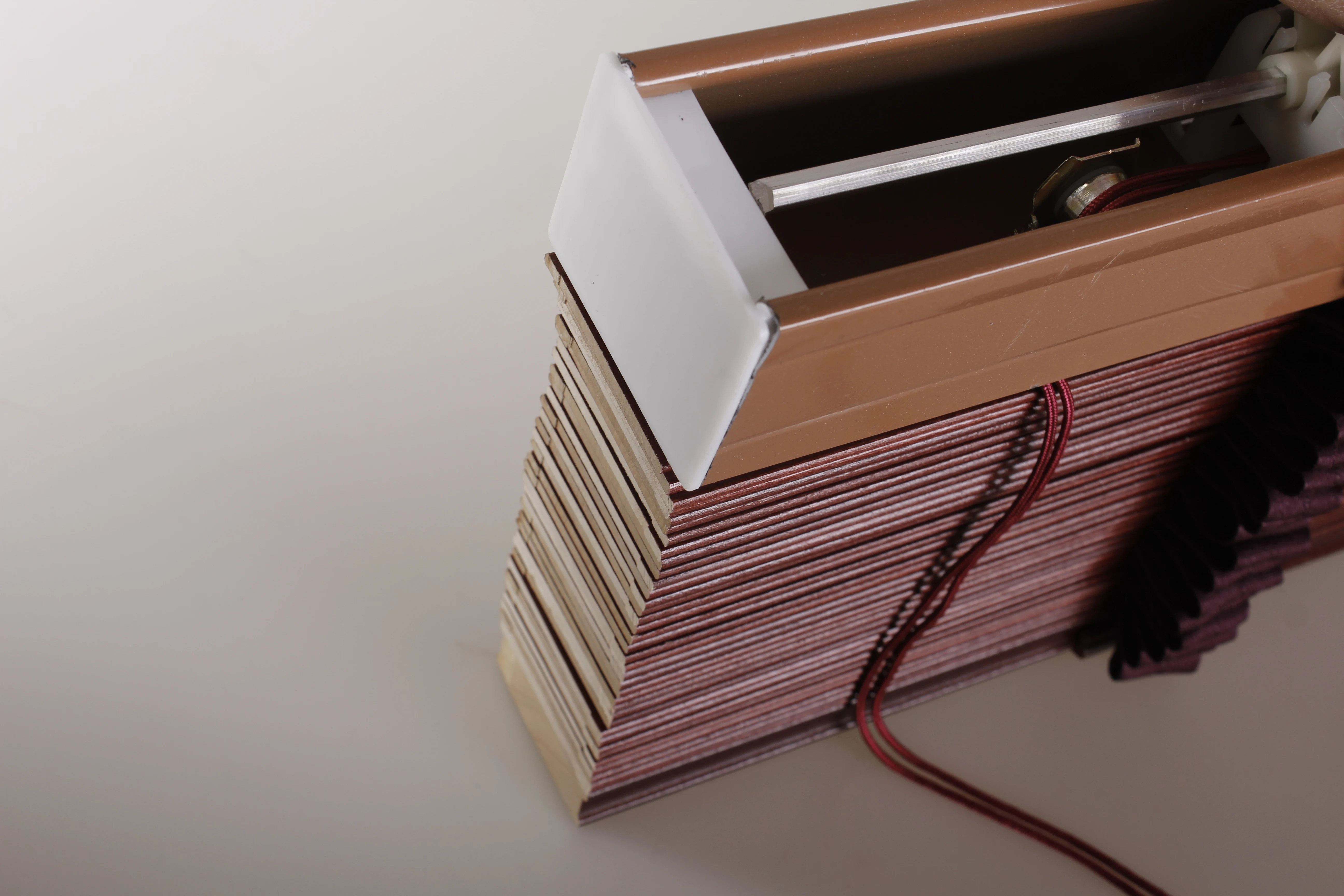 shading control  venetian window blinds wood