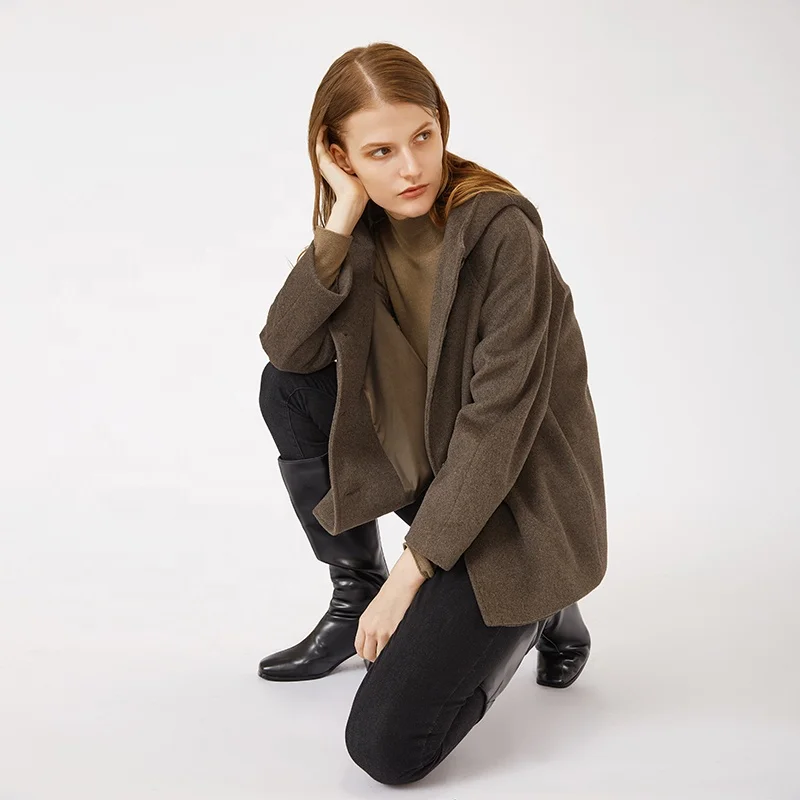 High Quality Loose Brown Single Breasted Hooded Woolen Cloth Short Coat For Women