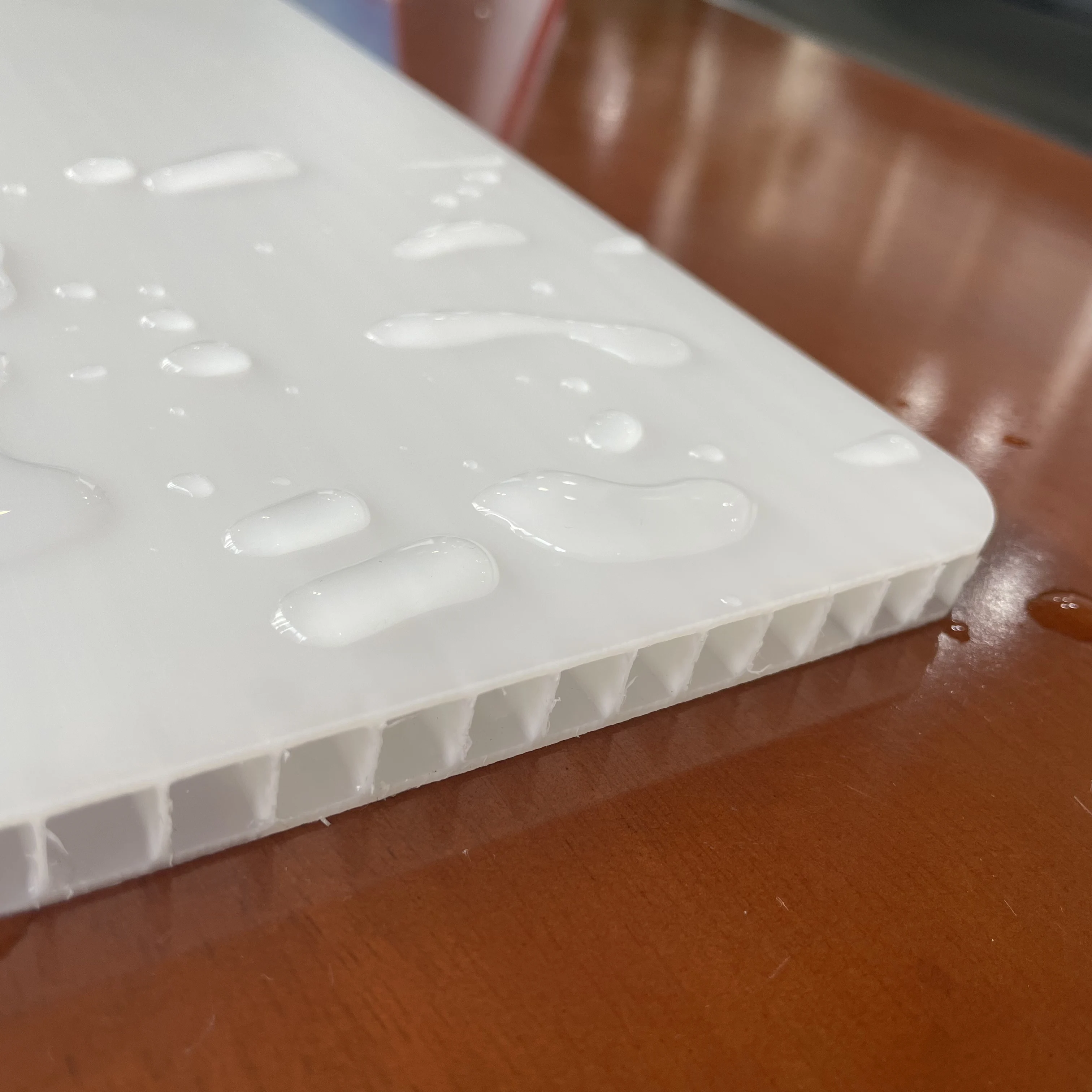 Оптовая продажа на заказ цвет 3 мм 4 5 6 8 10 ММП полый гофрированный пластиковый лист оптом Полипропиленовая доска