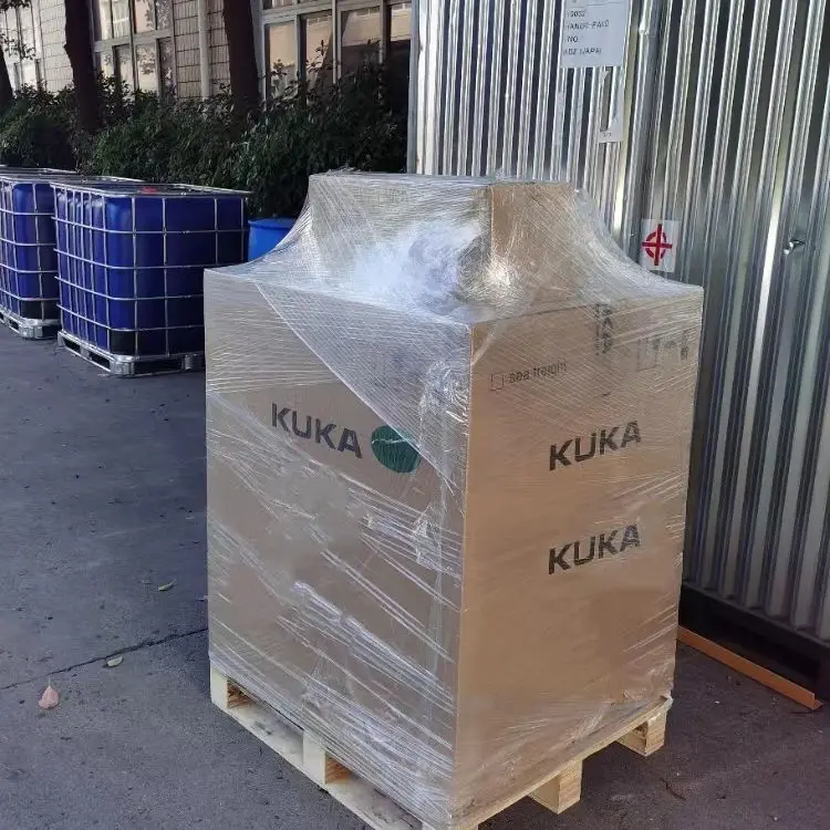 OEM Welding Robot KUKA KR 210 R2700-2 Robot Arm With China Supplier Positioner For Thick Zinc Galvanized Stainless Steel Sheet