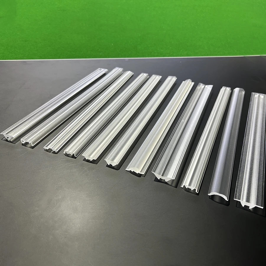 High Quality Extrusion Craft Lampshade Linear Acrylic LED Light Lens With the Beam Angle of 150 Degree