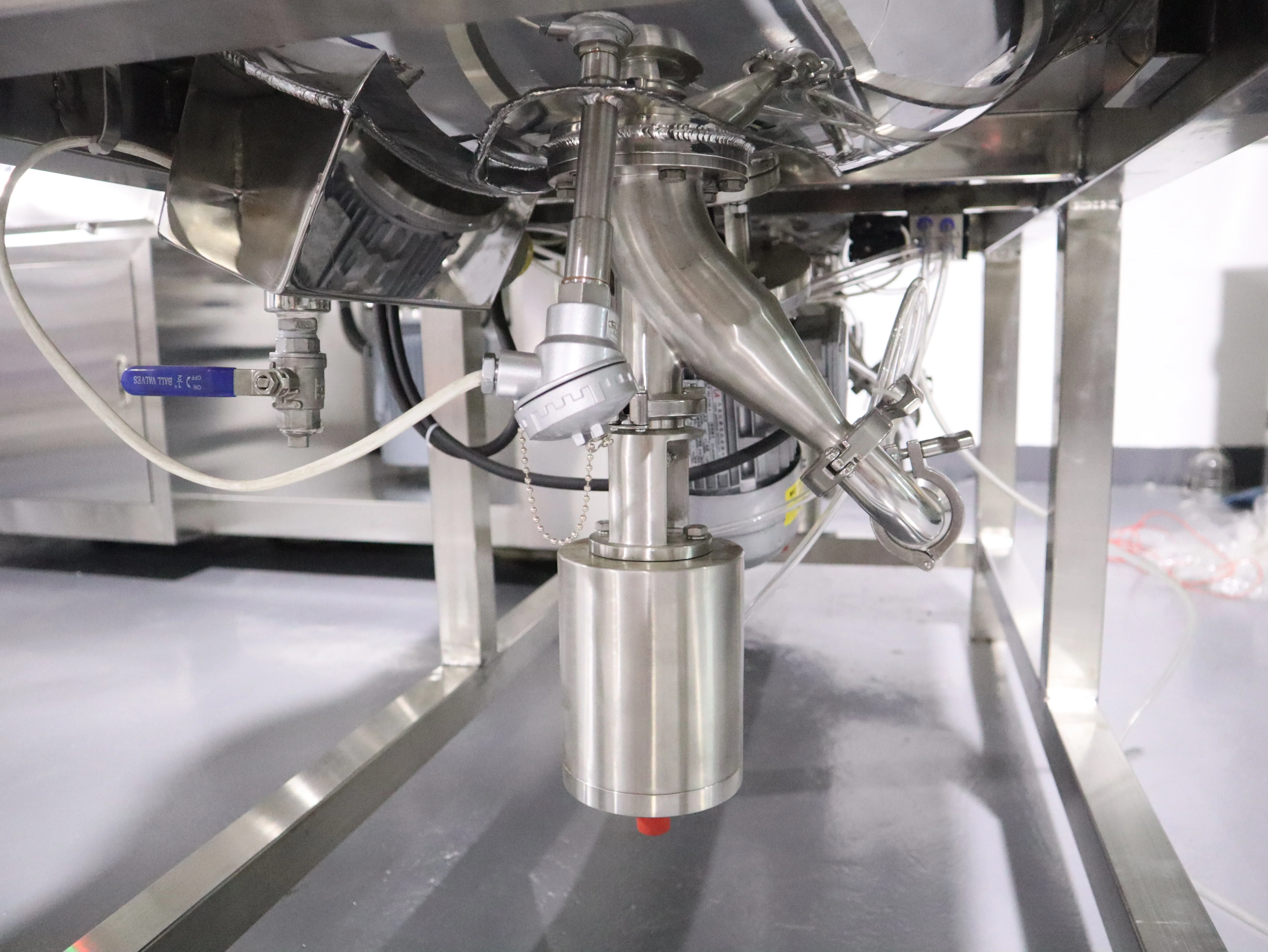 Yeto Customized High Shear Vacuum Homogenizer Emulsifier Mixer Cream Cosmetic Body Lotion High Shear Vacuum Mixing Machine